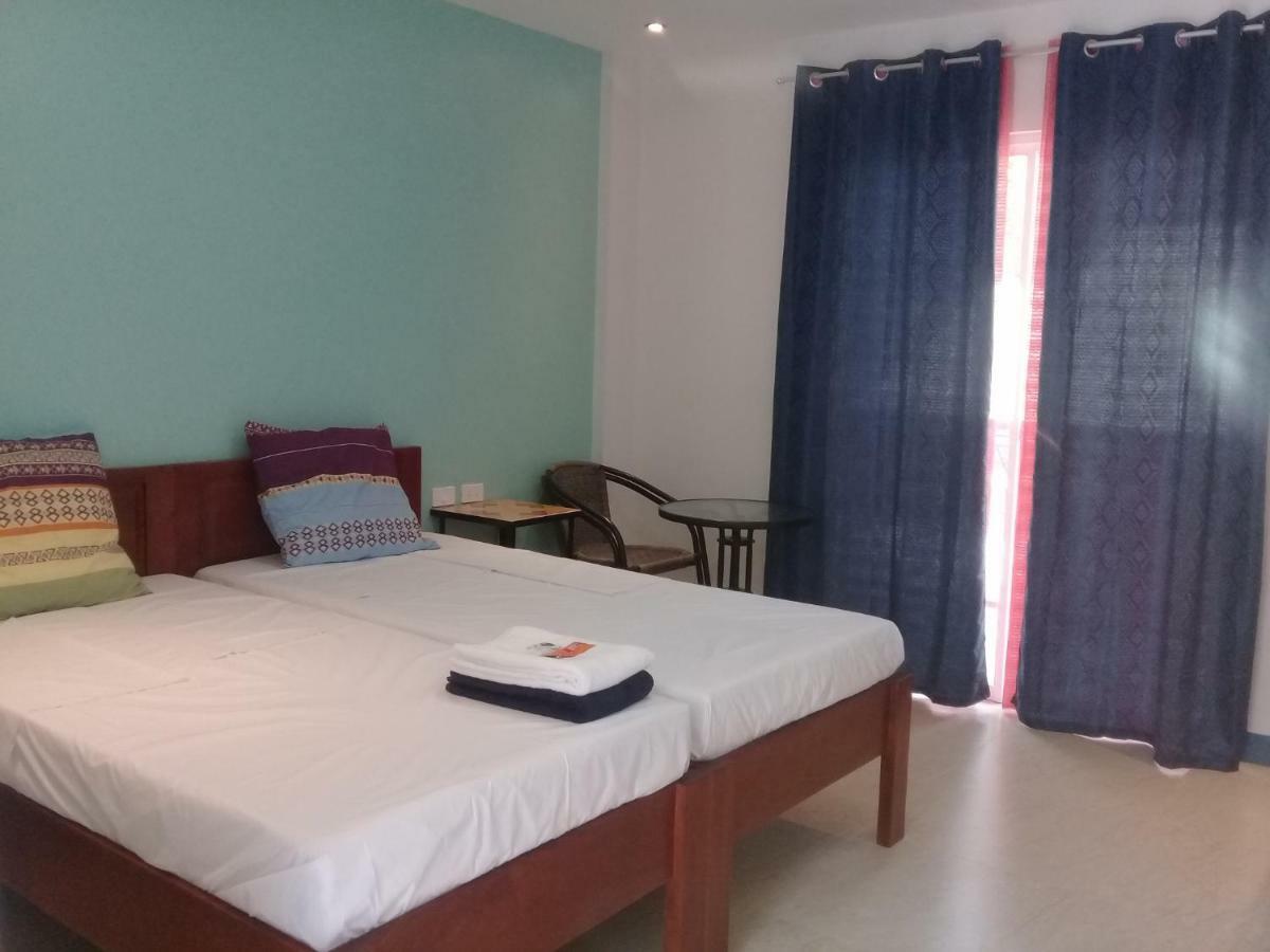 D & B Bluestar Beach Resort Panglao City Exterior foto